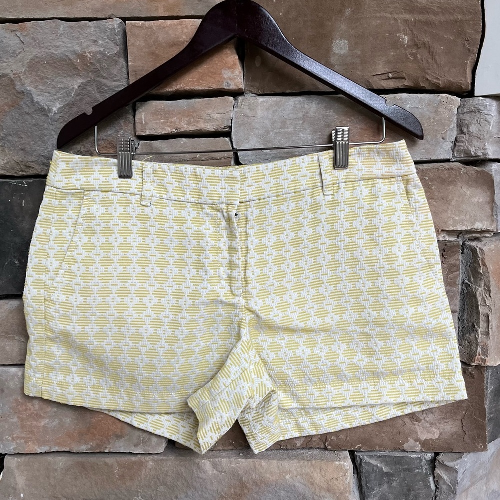 Shorts by Ann Taylor Loft Size 8